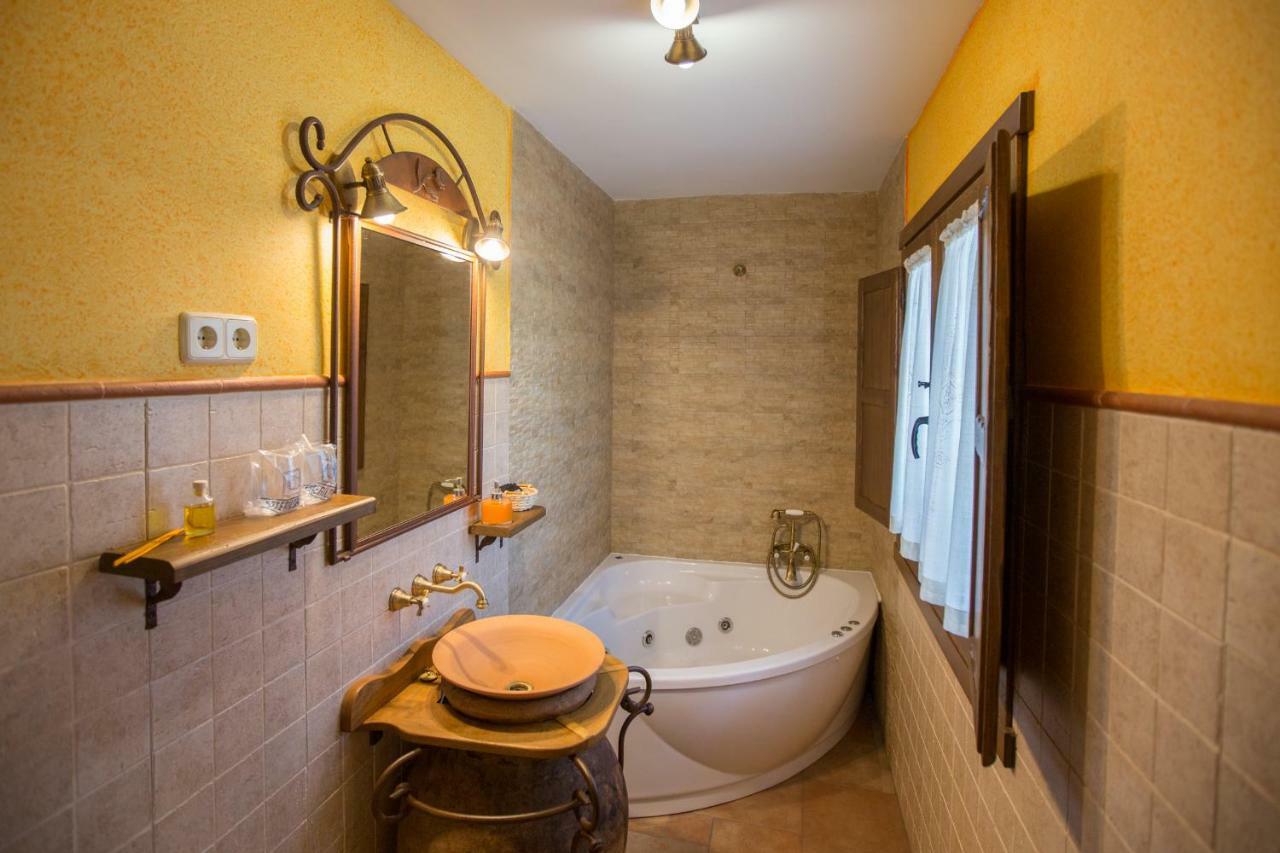 Apartamentos Rurales Senora Clara Arbancon Extérieur photo